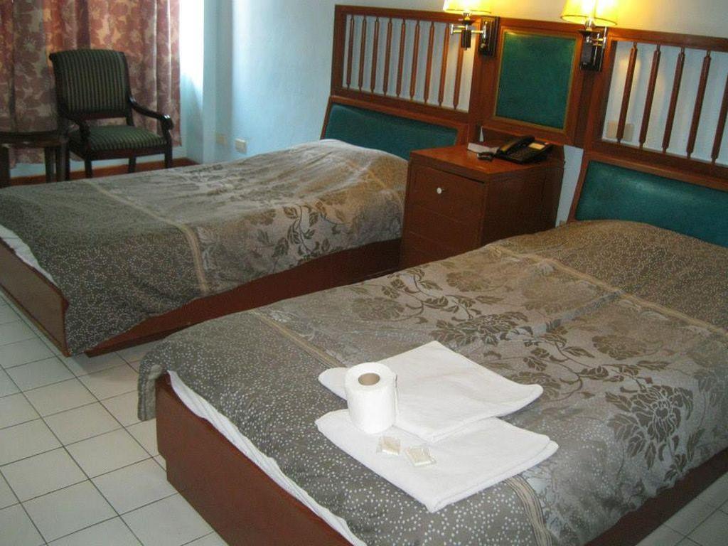 Hotel Soriente Манила Экстерьер фото